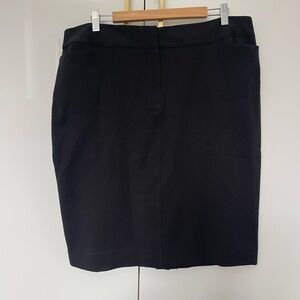 Liz Claiborne rayon skirt